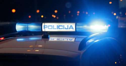 02.04.2017., Zagreb - Nalet osobnog automobila na pjesakinju na zebri u Vatikanskoj ulici. Policija obavlja ocevid. rPhoto: Zeljko Lukunic/PIXSELL