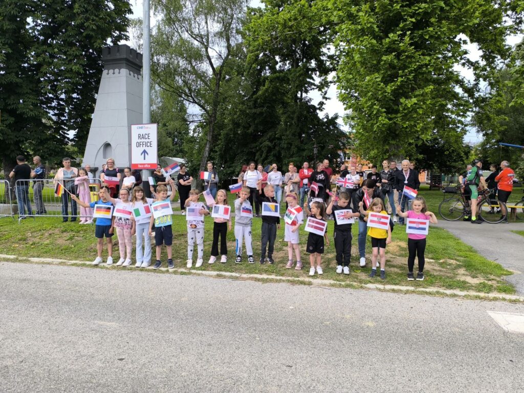 Ultramaraton Oriovac 2025 – start biciklista"