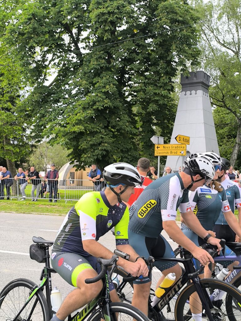 Ultramaraton Oriovac 2025 – start biciklista"
