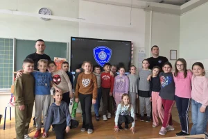 DVD Lužani predstavio rad vatrogasnog podmlatka učenicima Osnovne škole „Ljudevit Gaj“