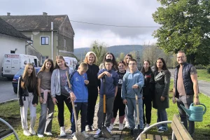 FOTO: Djeca posadila lipe na Markovom trgu